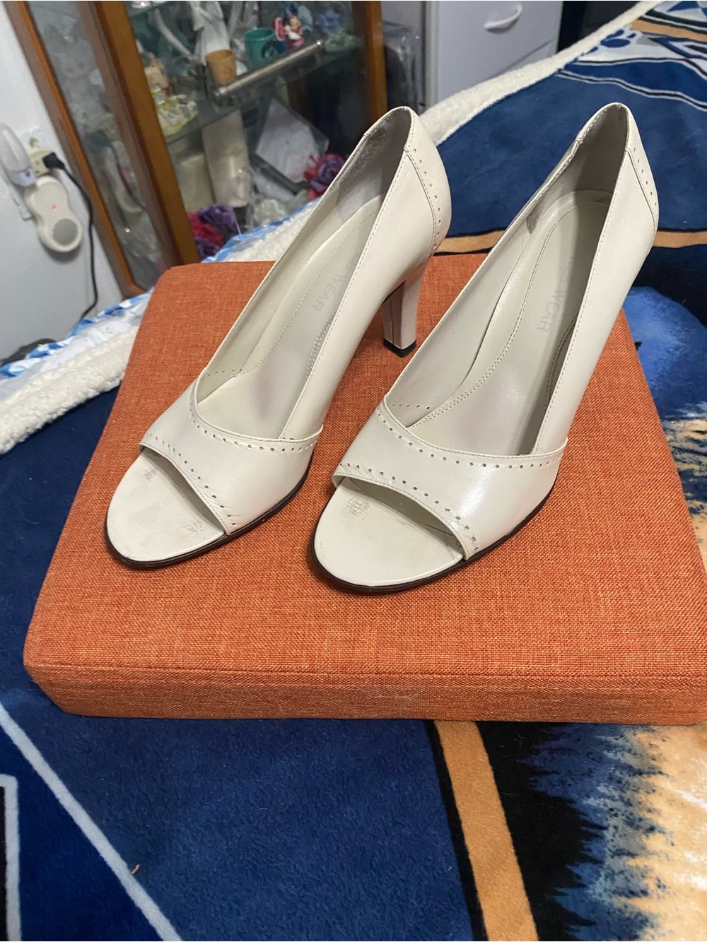 Jones Wear Cream Peep-Toe Heels